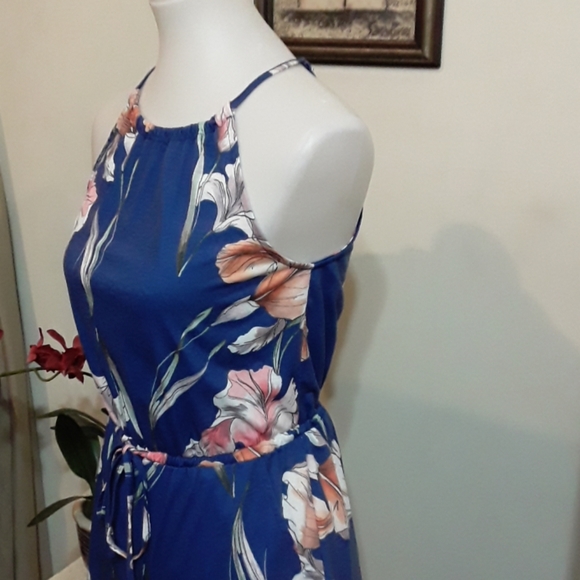 MinkPink Shorts Romper - Picture 5 of 8